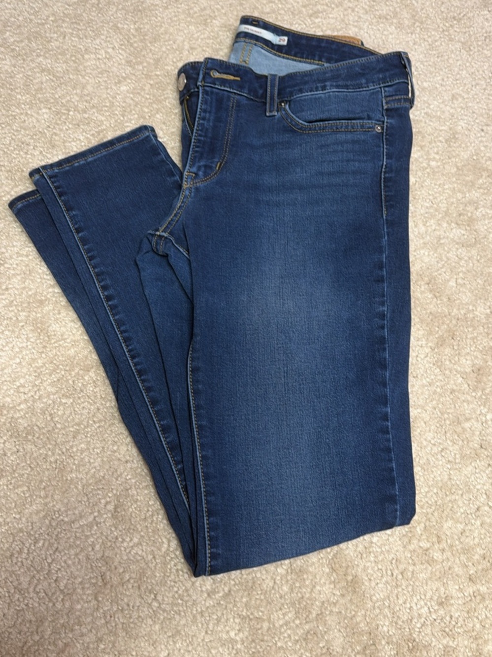 Levi's Dark Wash Skinny Jeans